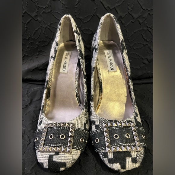 Black/Gray Steve Madden Houndstooth Fabric Pumps - Picture 1 of 4